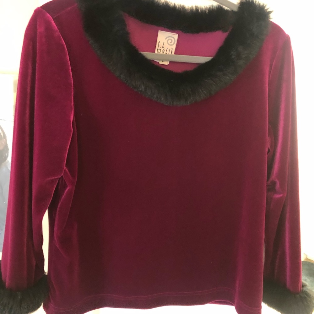Size Large Pull Over Top Plush Fabric with Faux Fur Collar & Cuff
